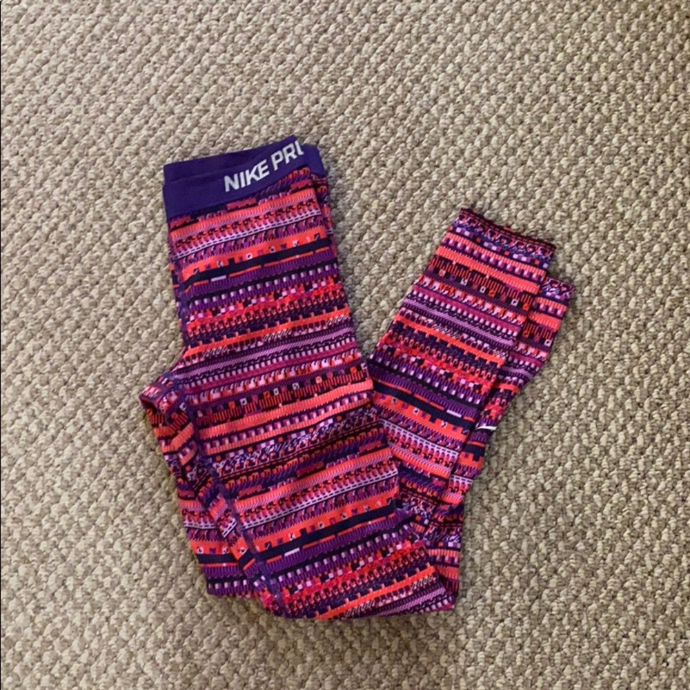 NWOT Nike Pro dri-fit leggings